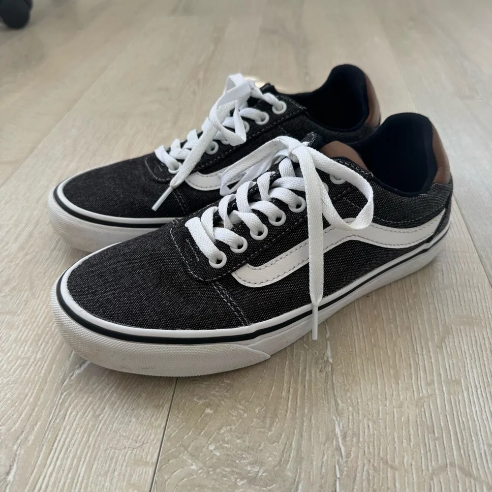 Vans Ward Deluxe Men's Sneakers